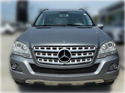 Used 2010 Mercedes-Benz ML 350 2WD image 2