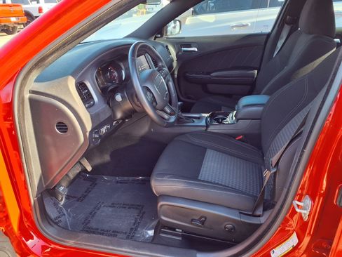 Used 2023 Dodge Charger SXT w/ Blacktop Package RWD image 15