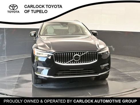 Used 2023 Volvo XC60 B5 Plus w/ Climate Package AWD/4WD image 6