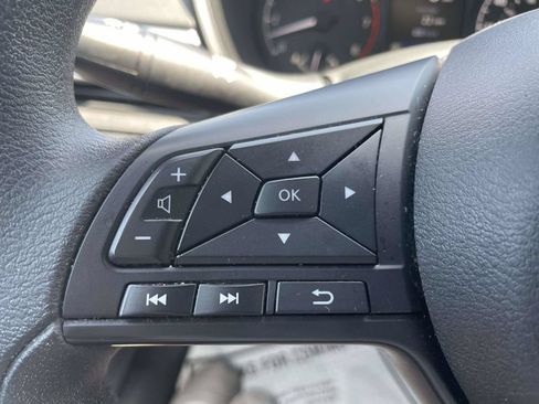 Used 2025 Nissan Altima 2.5 S FWD image 25