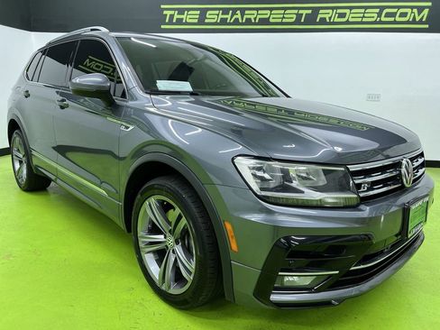 Used 2019 Volkswagen Tiguan SEL R-Line AWD/4WD image 2