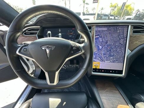 Used 2018 Tesla Model S 75D image 12