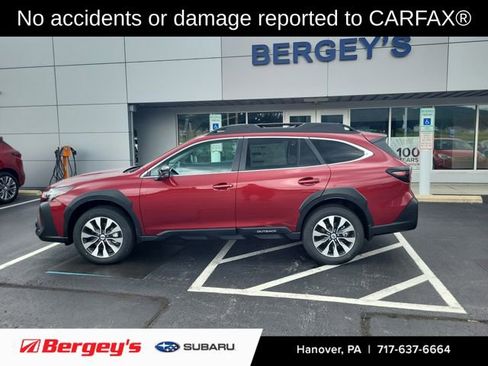 Used 2025 Subaru Outback Limited AWD/4WD image 2