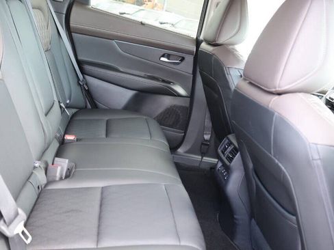 Used 2025 Nissan Murano Platinum w/ Cargo Package AWD/4WD image 16