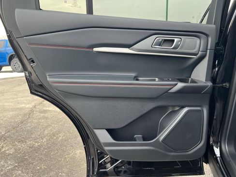 New 2026 Ford Explorer ST-Line image 18