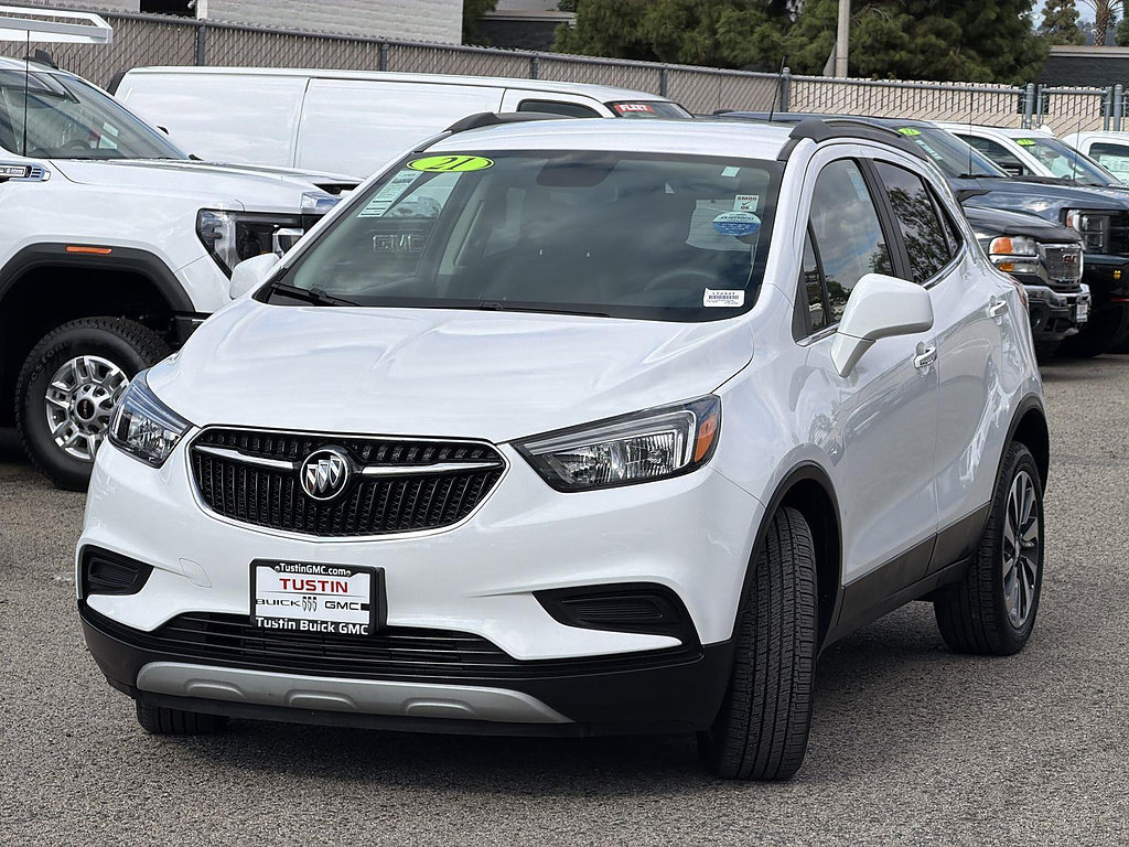Used 2021 Buick Encore Preferred FWD image 3