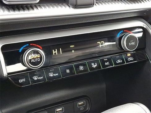 Used 2022 Kia K5 GT-Line image 16