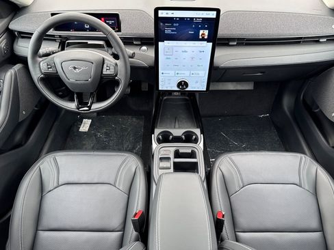 New 2025 Ford Mustang Mach-E Premium image 14