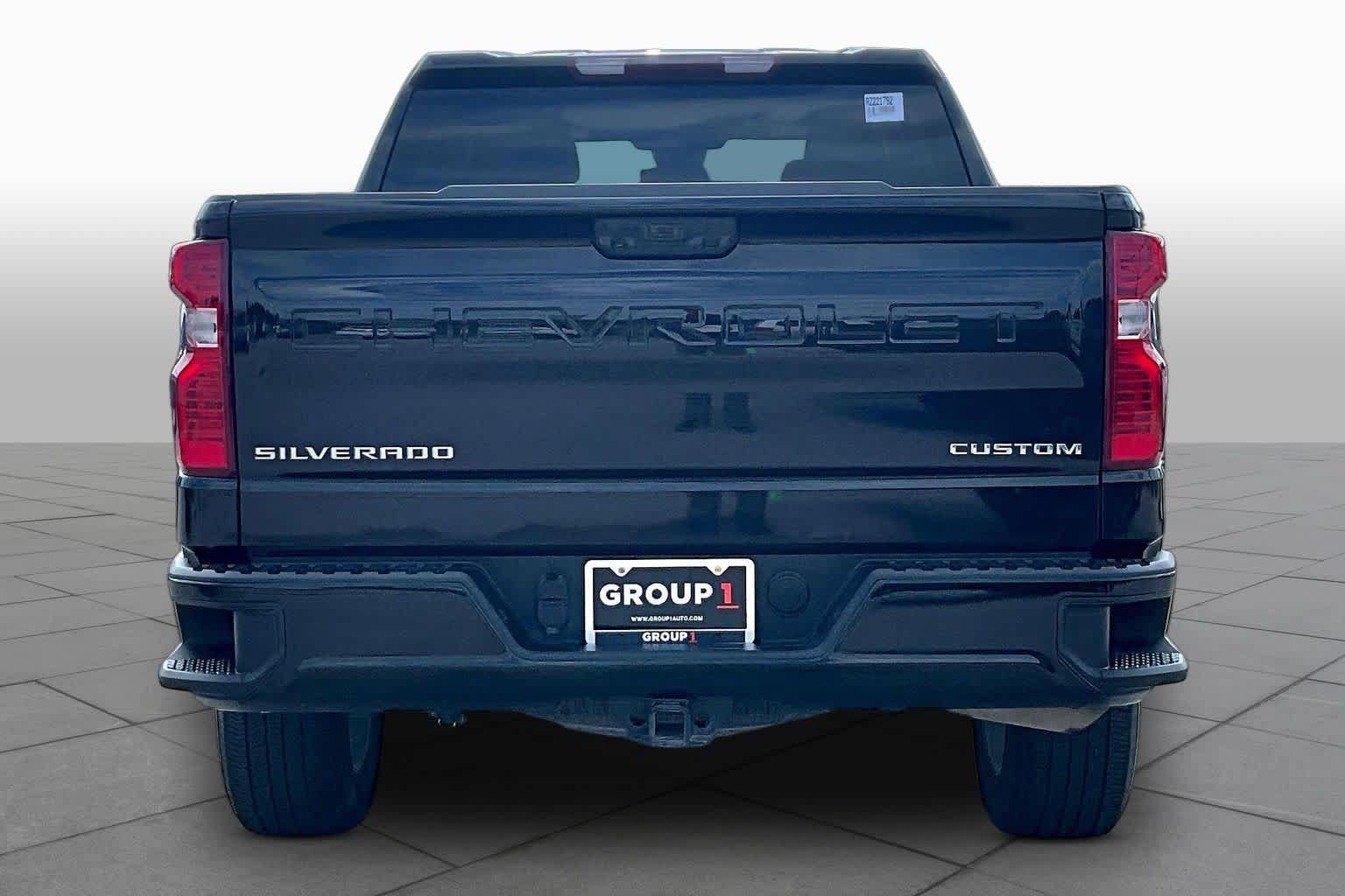 Used 2024 Chevrolet Silverado 1500 Custom RWD image 5