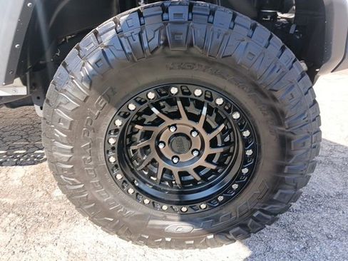 Used 2024 Jeep Wrangler Sport S image 58