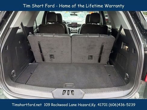 Used 2024 Ford Explorer XLT w/ Equipment Group 202A AWD/4WD image 8