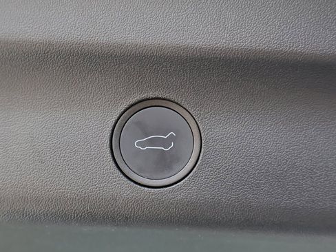 Used 2023 Tesla Model Y Long Range image 20