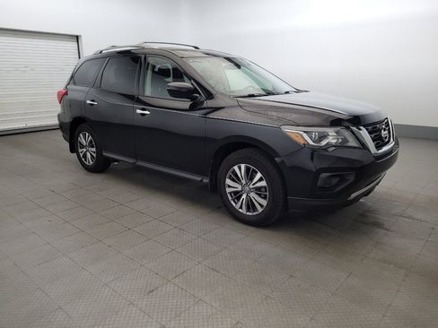 Used 2019 Nissan Pathfinder S AWD/4WD image 11