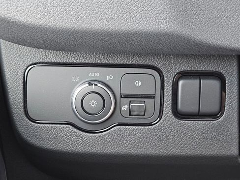 Used 2023 Mercedes-Benz Sprinter 3500 image 27