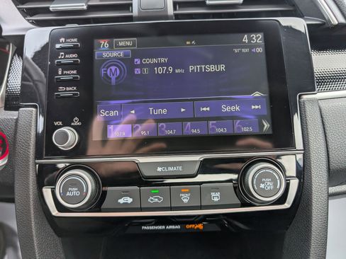 Used 2020 Honda Civic Sport image 21