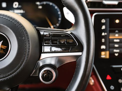 Used 2023 Maserati Grecale Modena image 17