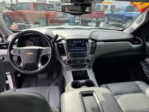 Used 2020 Chevrolet Tahoe LT RWD image 13
