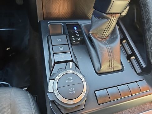 Used 2024 Toyota Tacoma SR5 image 27