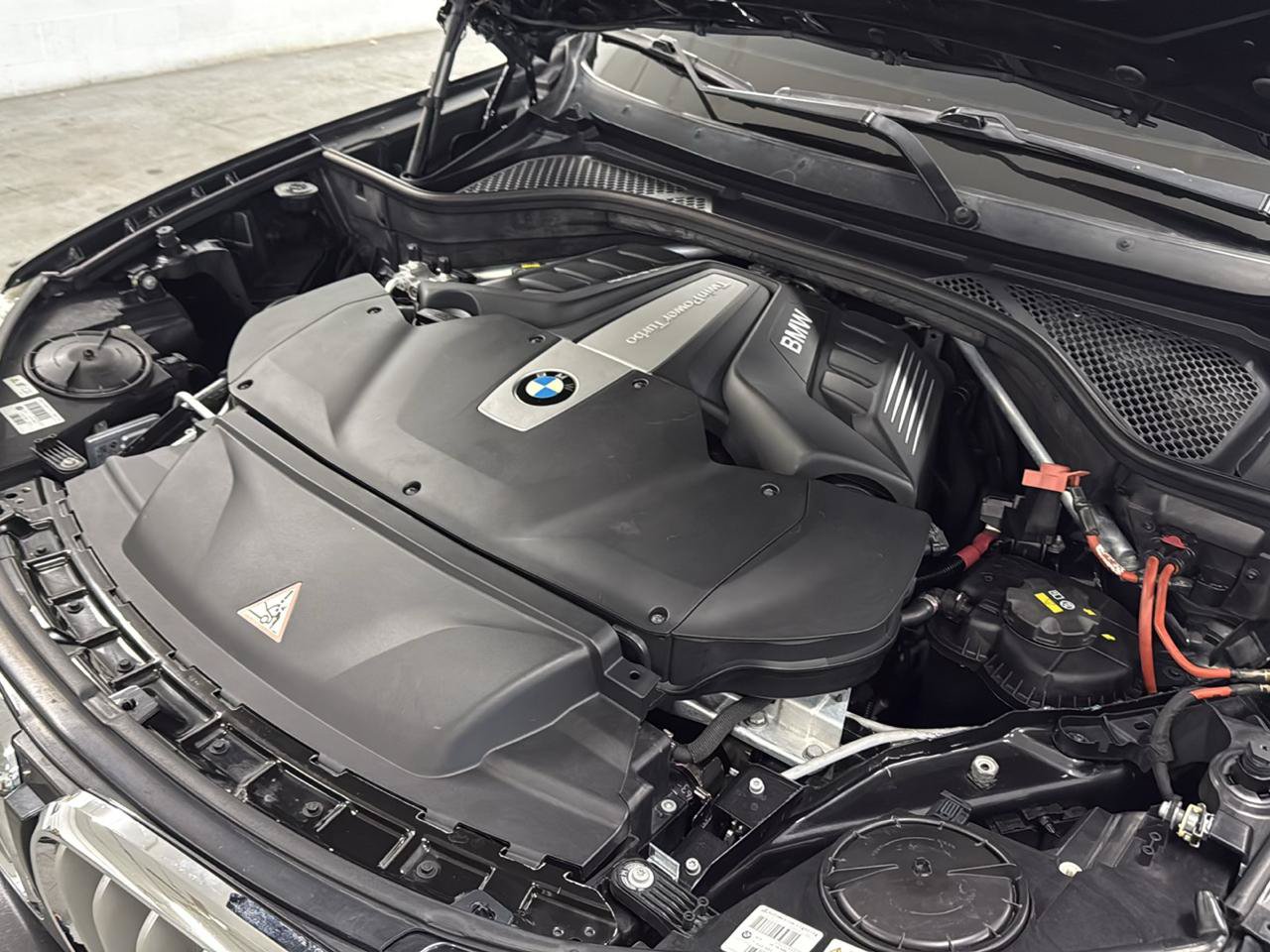 Used 2015 BMW X5 xDrive50i AWD/4WD image 71
