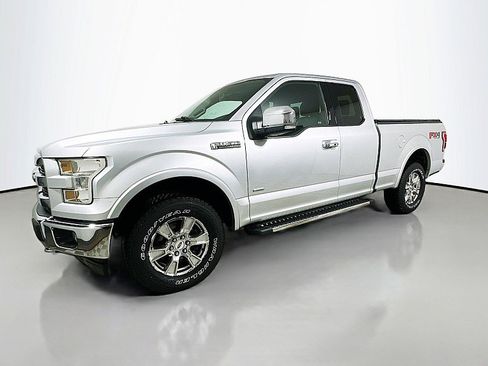 Used 2017 Ford F150 Lariat image 3