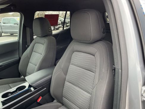 Used 2025 Chevrolet Equinox LT image 7