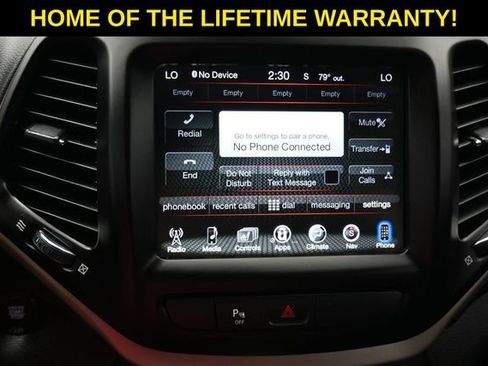 Used 2018 Jeep Cherokee Limited AWD/4WD image 29