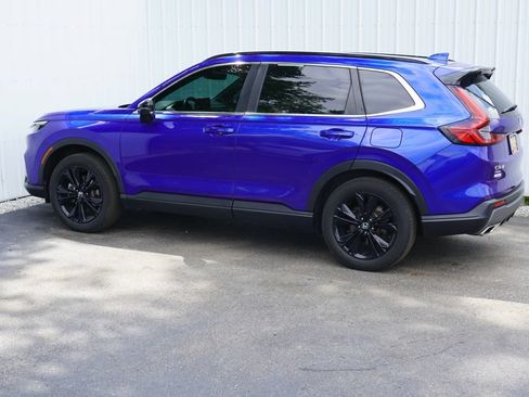 Used 2025 Honda CR-V Sport Touring image 3