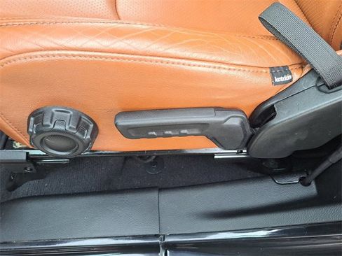 Used 2023 Jeep Wrangler Sport S image 16