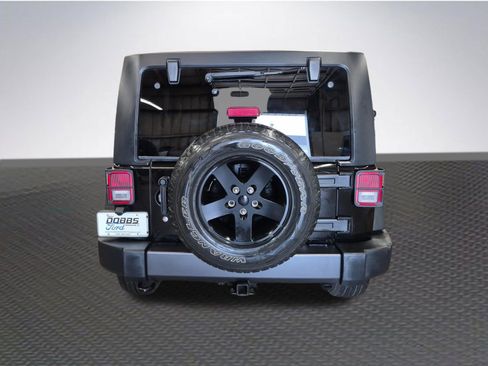 Used 2016 Jeep Wrangler Unlimited Sport AWD/4WD image 6