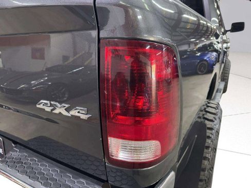 Used 2019 RAM 1500 Classic SLT image 12