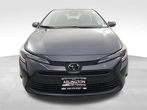 Used 2023 Toyota Corolla LE w/ Carpet Mat Package (TMS) image 9
