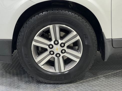 Used 2017 Chevrolet Traverse LT AWD/4WD image 35