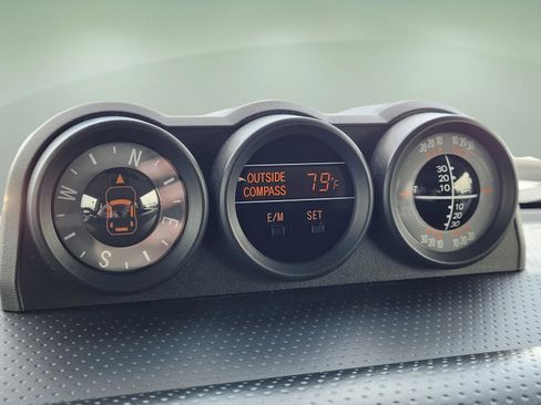 Used 2013 Toyota FJ Cruiser 4WD w/ Convenience Pkg image 20