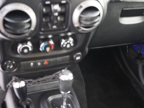 Used 2016 Jeep Wrangler Unlimited Sport w/ Quick Order Package 24S AWD/4WD image 25