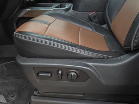 Used 2020 Chevrolet Silverado 1500 High Country w/ Trailer Camera Package image 28