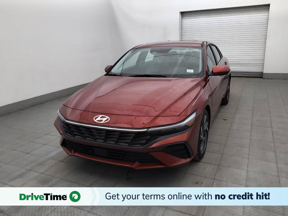 Used 2025 Hyundai Elantra Limited FWD image 1