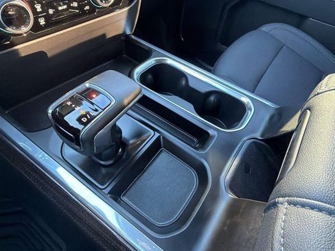 Used 2026 Chevrolet Silverado 1500 LT Trail Boss w/ LT Trail Boss Premium Package AWD/4WD image 28