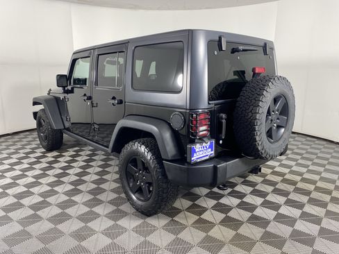 Used 2017 Jeep Wrangler Unlimited Sport AWD/4WD image 7