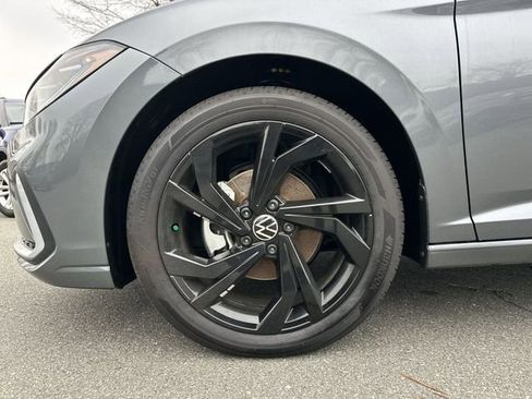 New 2026 Volkswagen Jetta SE image 11