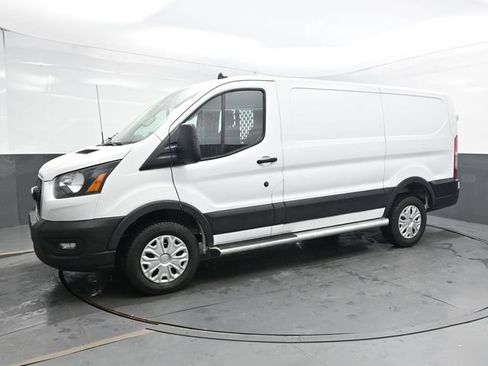 Used 2025 Ford Transit 250 Low Roof w/ Exterior Upgrade Package RWD image 3
