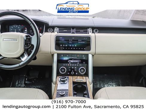 Used 2019 Land Rover Range Rover HSE image 11
