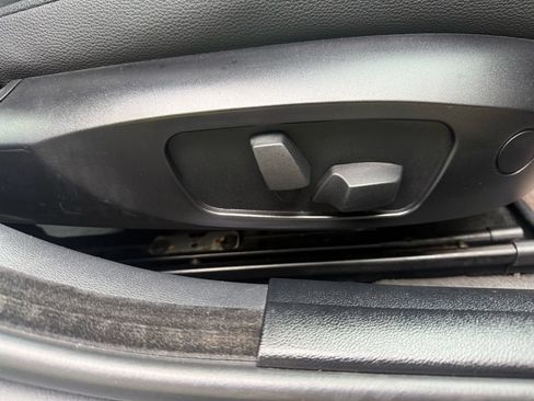 Used 2009 BMW 328i Sedan RWD image 38