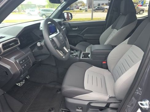 Certified 2025 Toyota Tacoma TRD Sport image 10