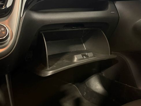 Used 2022 Chevrolet Spark LT image 16