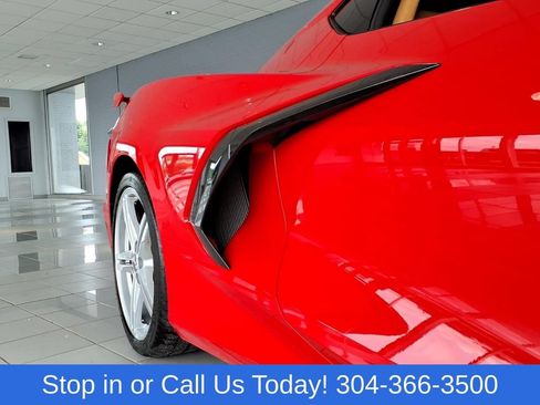 Used 2025 Chevrolet Corvette Stingray Premium Cpe w/ Z51 Performance Package RWD image 10