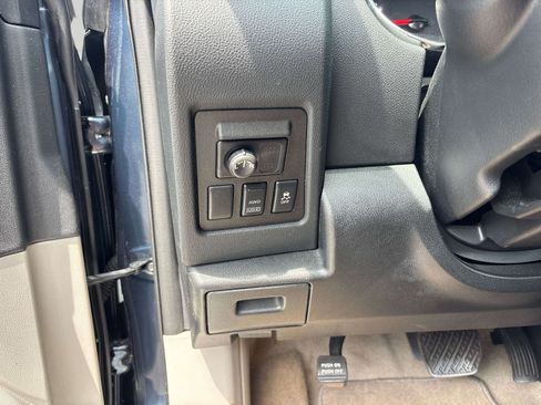 Used 2013 Nissan Rogue SV w/ Premium Pkg AWD/4WD image 18
