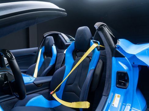 Used 2025 Chevrolet Corvette Z06 RWD image 28