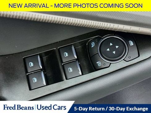 Used 2026 Ford Explorer Active AWD/4WD image 16