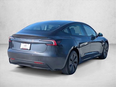 Used 2025 Tesla Model 3 Long Range image 5