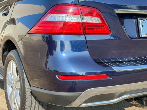 Used 2014 Mercedes-Benz ML 350 4MATIC image 10